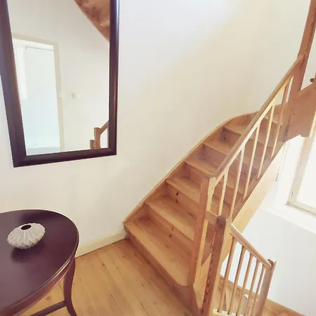 別荘 La Maison Des Biscuits Loubaresse